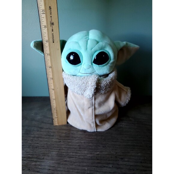 Star Wars Baby Yoda The Mandalorian 8" Small Plush Stuffed Figure 2020 - Picture 10 of 10